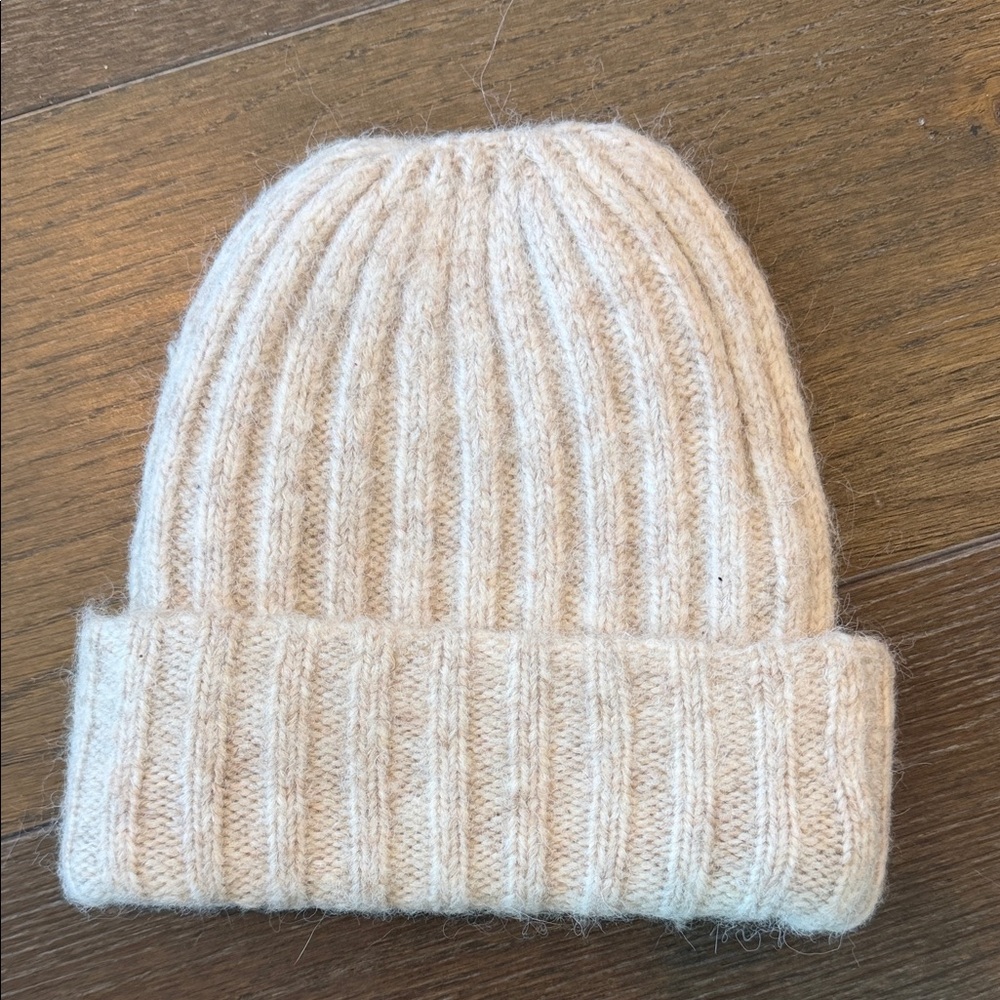 NWOT Z Supply Beanie